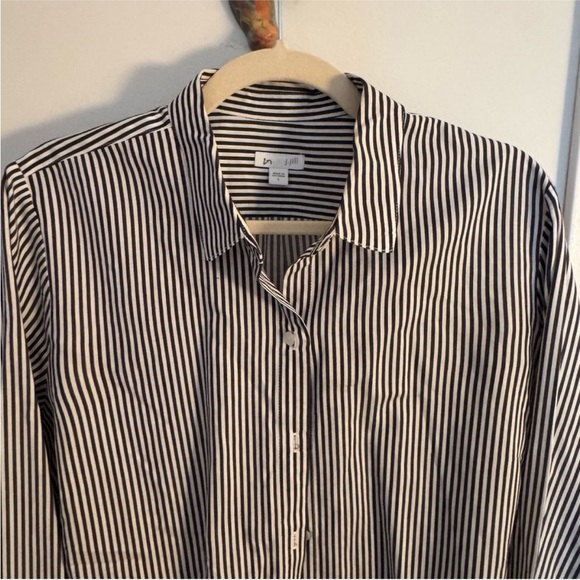 J. Jill Black and White Striped Button Down Longline Shirt - Picture 5 of 5